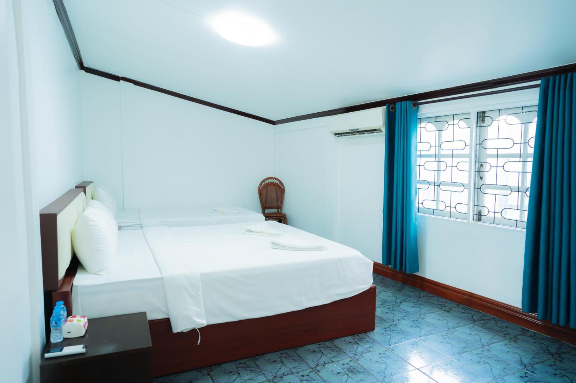 Vientiane Ruby Riverside Hotel Bagian luar foto
