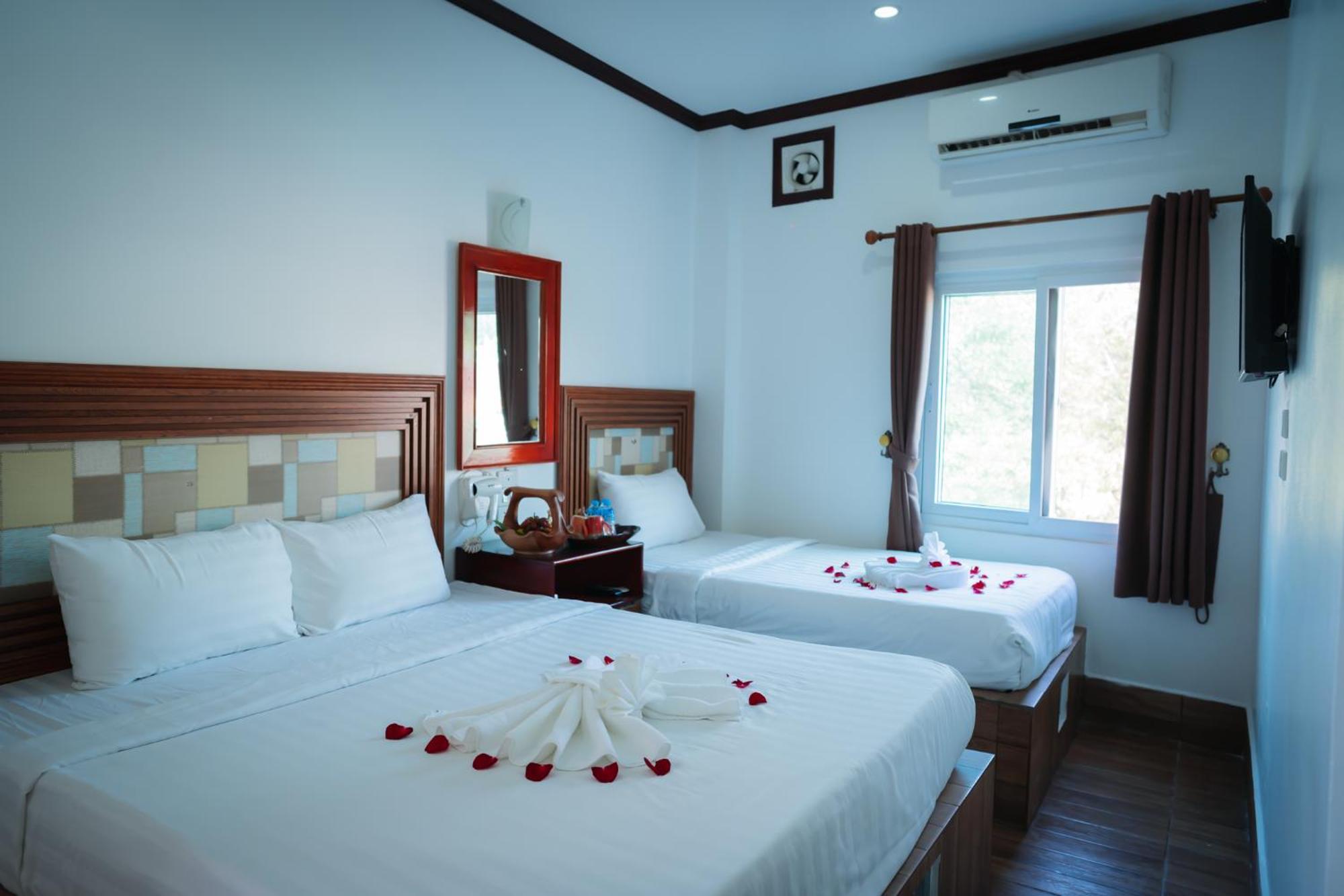 Vientiane Ruby Riverside Hotel Bagian luar foto