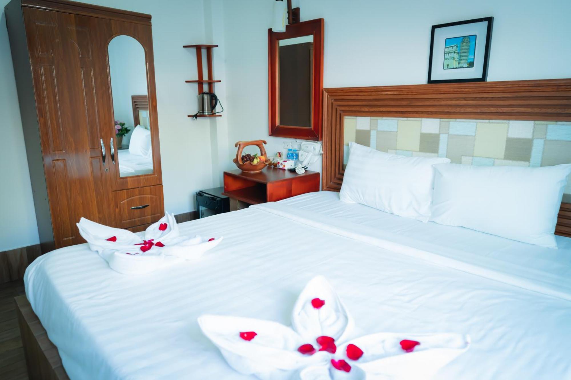Vientiane Ruby Riverside Hotel Bagian luar foto