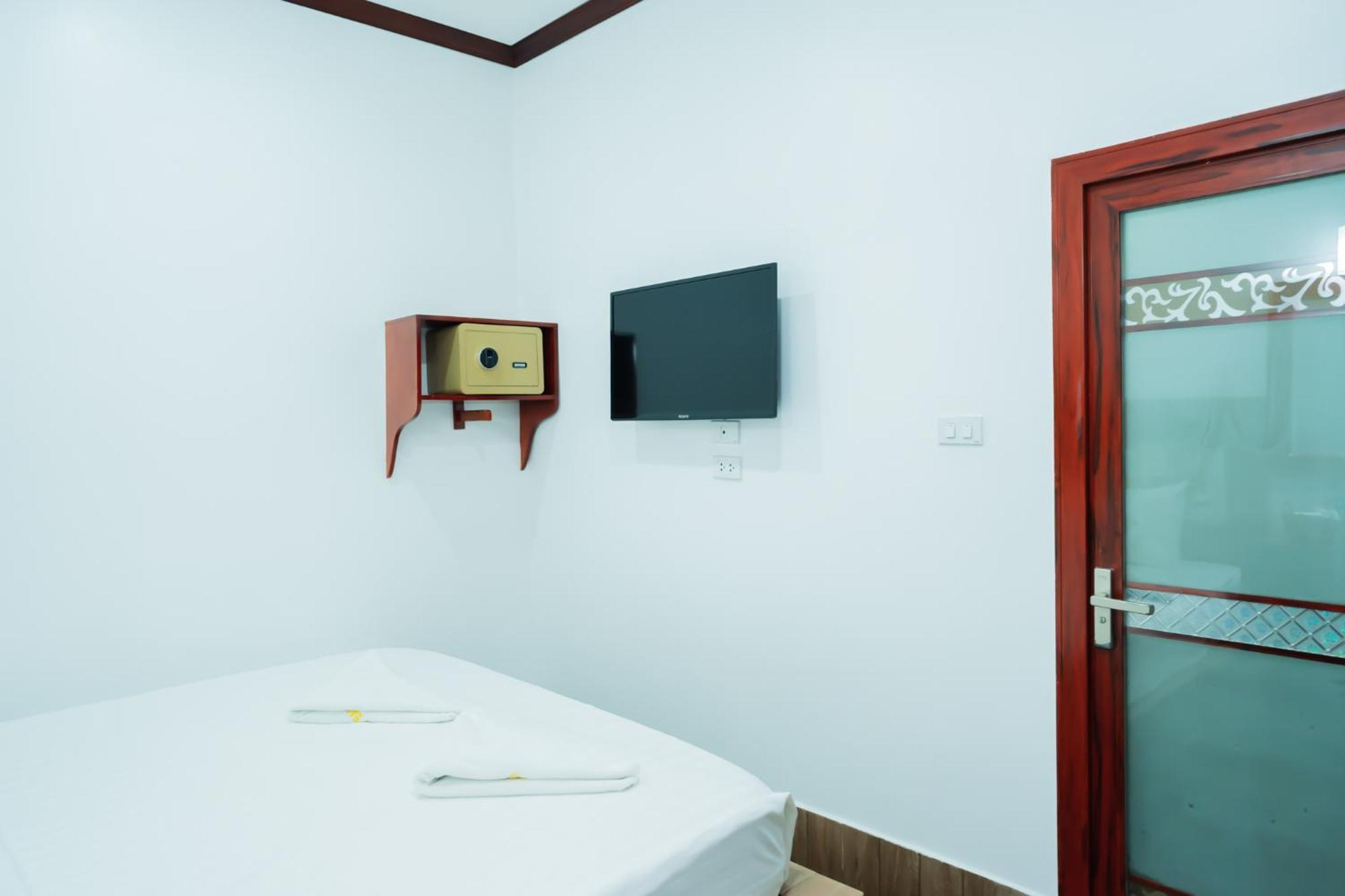 Vientiane Ruby Riverside Hotel Bagian luar foto