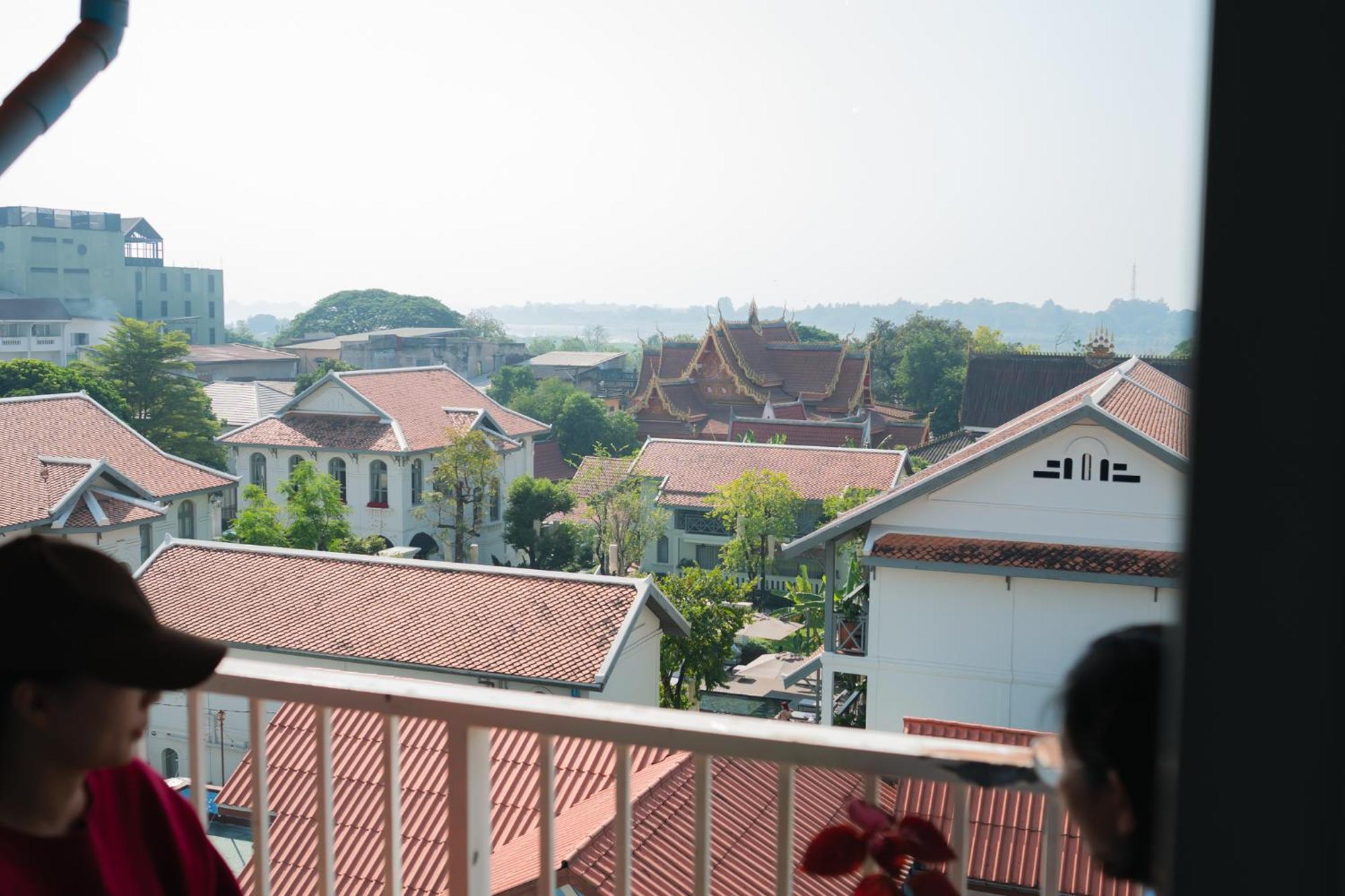 Vientiane Ruby Riverside Hotel Bagian luar foto